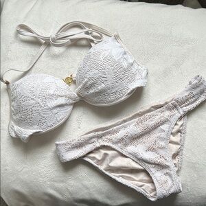 VICTORIA’S SECRET White Crochet Lace Bikini